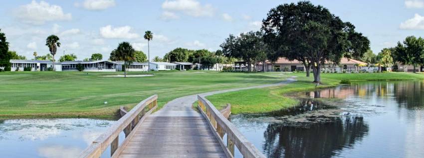 10 Cypress Loop a Lake Alfred, FL Mobile or Manufactured Home for Sale